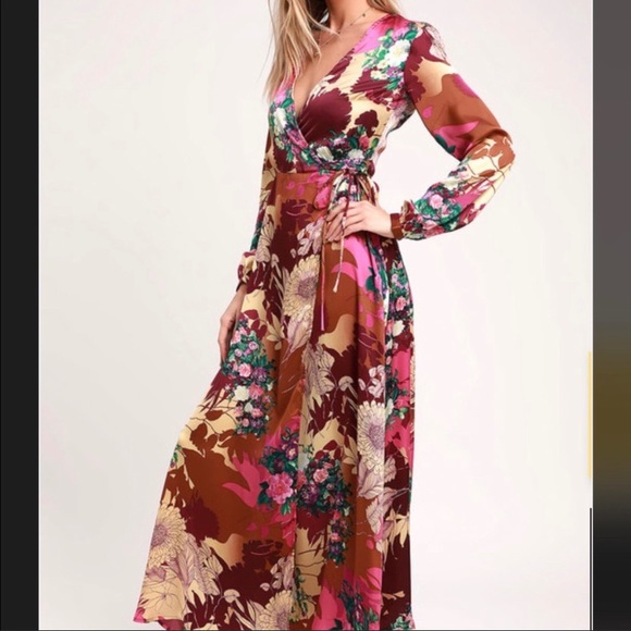 Lulus Dresses & Skirts - Lulu’s maxi wrap dress